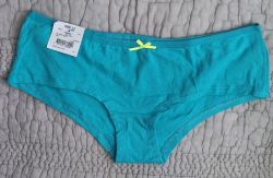 Дамски бикини M