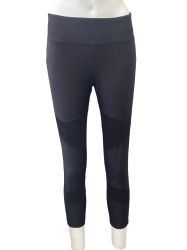 Дамски спортен клин капри AVIA M