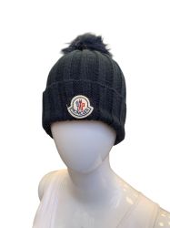 Шапка MONCLER