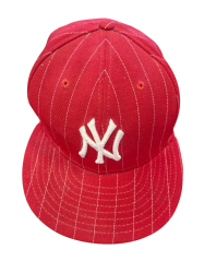 Шапка с козирка NEW ERA