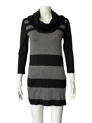 Дамска рокля LE CHATEAU M