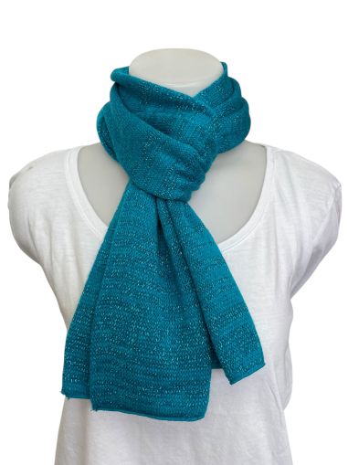 Дамски зимен шал