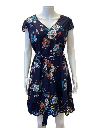 Рокля SHEIN XL