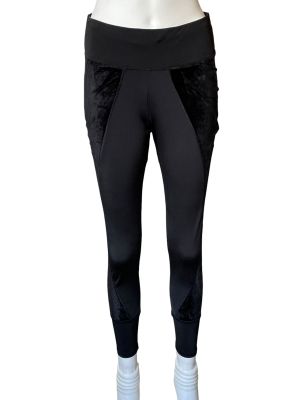 Дамски ежедневен клин AVIA M