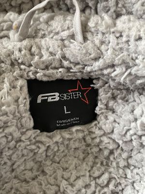 Дамско зимно яке FBSISTER L