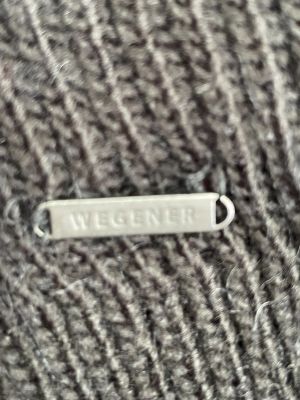 Зимен шал WEGENER