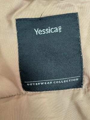 Дамско преходно яке YESSICA BY C&A M