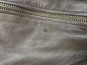 Кожено дамско яке MANGO S