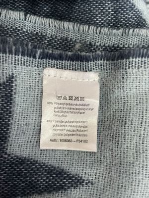 Дамски зимен шал