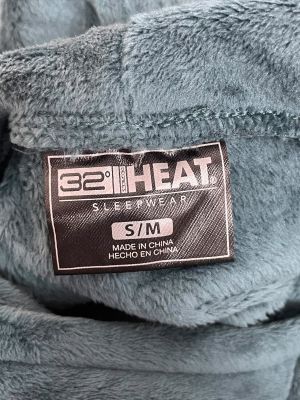 Дамска нощница M