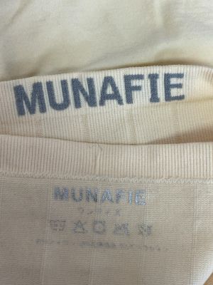 Дамско стягащо бельо S