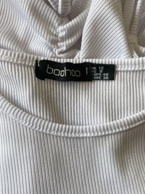 Дамски потник BOOHOO M