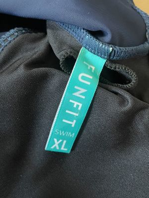Дамско горнище на бански FUNFIT XL