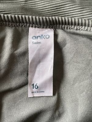 Дамски цял бански ANKO L