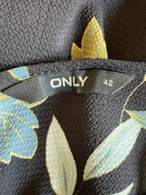  Дамска блуза с къс ръкав ONLY L