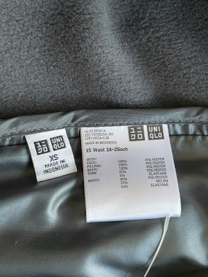 Дамска пола UNIQLO XS