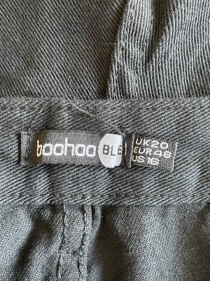  Дамски къси панталони BOOHOO XL