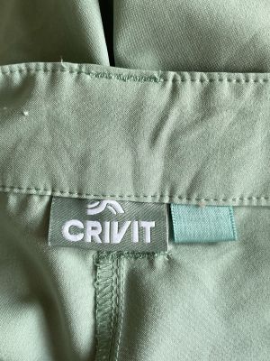 Дамски къси панталони CRIVIT L