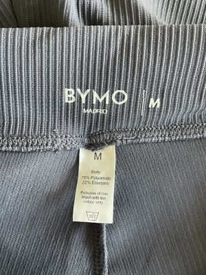 Дамски къси панталони BYMO M