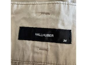 Дамски къси панталони HALLHUBERV S
