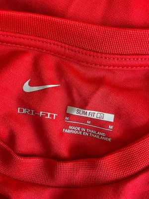 Дамска тениска DRI-FIT L