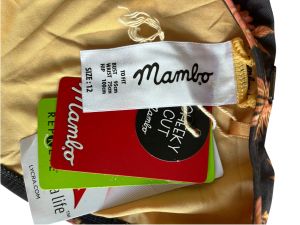  Дамско долнище на бански MAMBO M