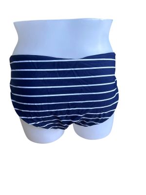  Дамско долнище на бански CLOTHING&CO L