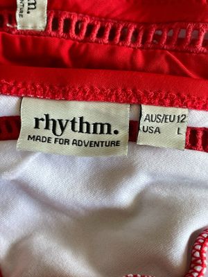 Дамско горнище на бански RHYTHM  L