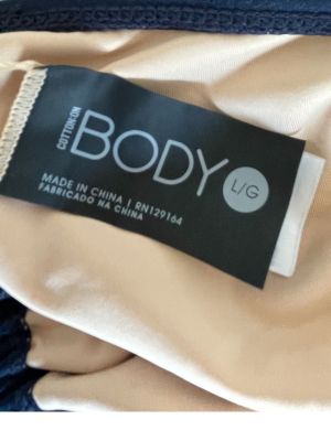 Дамско горнище на бански BODY L