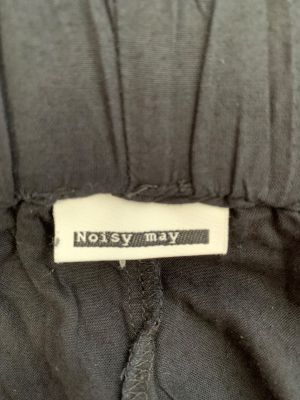 Дамски къси панталони NOISY MAY XXXL