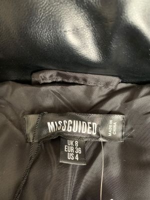 Дамско яке MISSGUIDED S