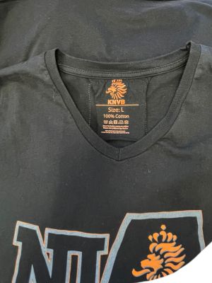 Дамска тениска KNVB L