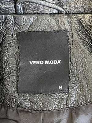 Дамско яке от естествена кожа VERO MODA M
