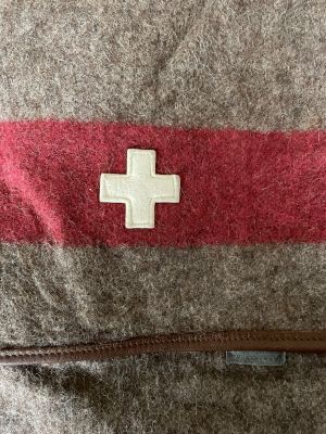 Дамска чанта през рамо KARLEN SWISS