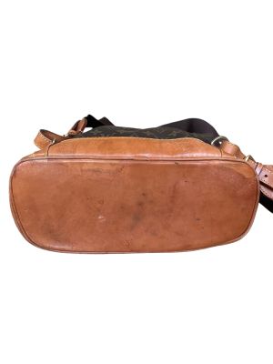 Кожена дамска чанта тип раничка LOUIS VUITTON