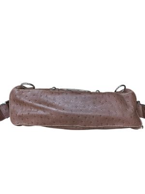 Кафява дамска флап чанта GUESS от еко кожа