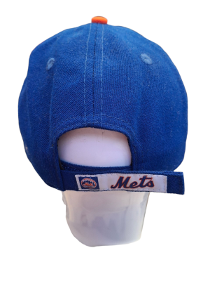 Шапка с козирка NEW ERA