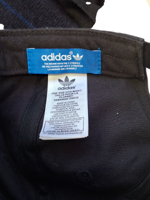 Шапка с козирка ADIDAS
