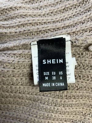 Дамски пуловер с яка и цип SHEIN M