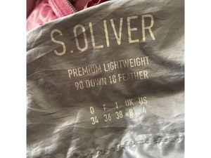 Дамски елек с джобчета и цип S.OLIVER M