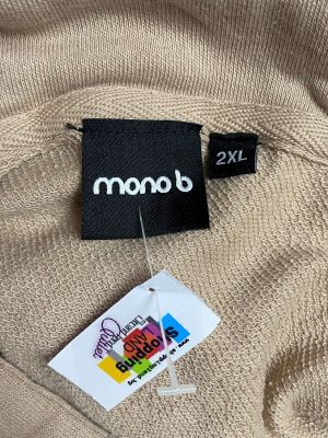 Дамски суичър с качулка и джобче MONO B 2XL