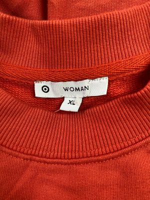 Дамско горнище с надпис TARGET XL