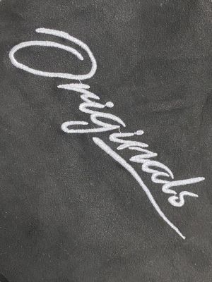 Дамски суичър с качулка, джобче и надпис XL