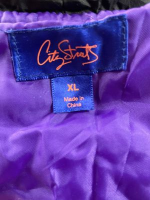 Дамско елече с джобове, цип и връзки CITY STARS XL