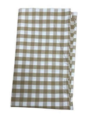 Карирана покривка за маса