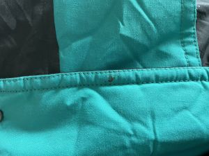 Дамско елече с джобове, копчета и ципове ST.JOHN'S BAY M