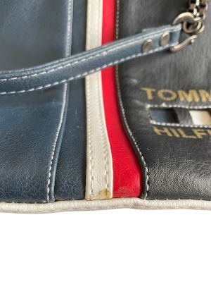 Кожена дамска чанта TOMMY HILFIGER