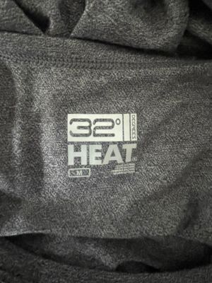 Мъжка спортна блуза 32 DEGREES HEAT M