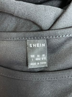 Дамска рокля SHEIN L