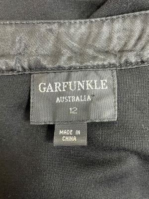 Дамска рокля с цип GARFUNKLE M